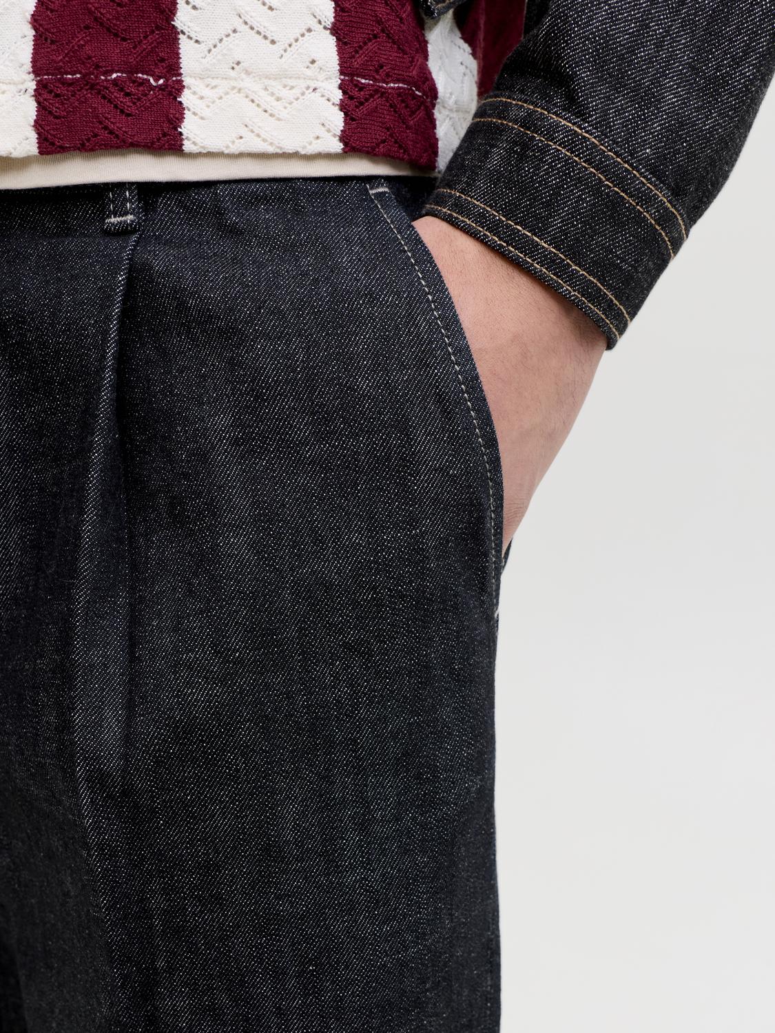 model_shot-detail